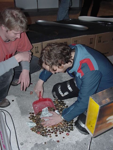 06-009